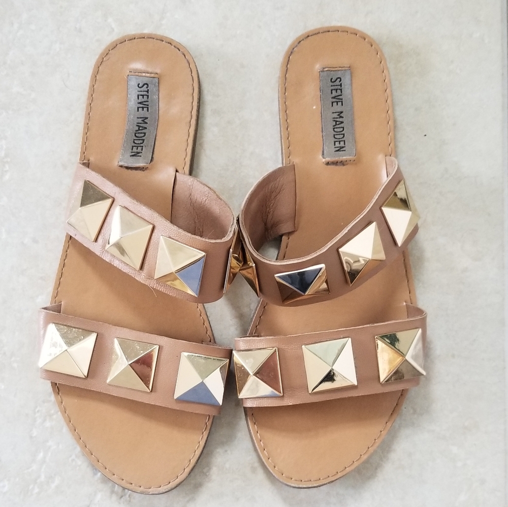 Steve madden tan gold studded sandals